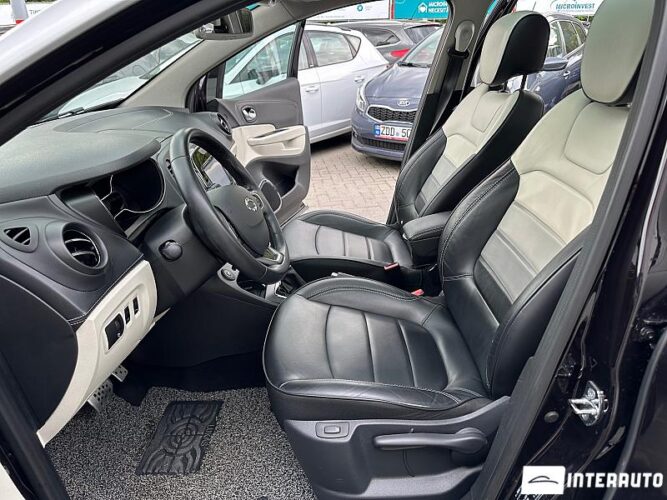 Renault Captur 39 interauto-car