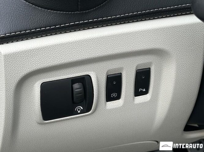 Renault Captur 48 interauto-car