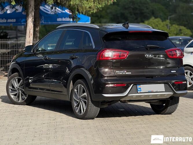 Kia Niro 33 interauto-car