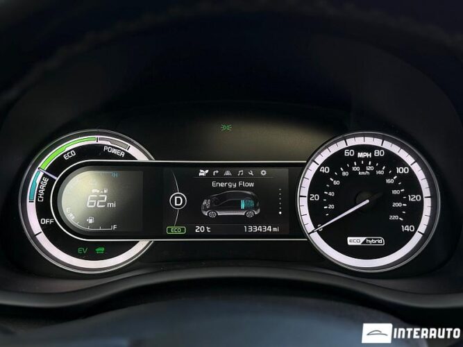 Kia Niro 42 interauto-car