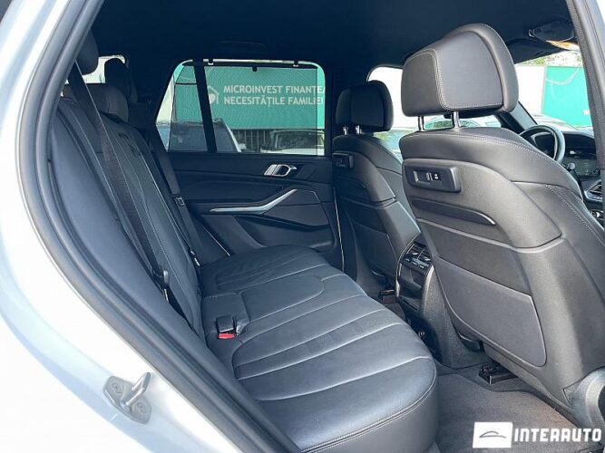 BMW X5 4.5e 40 interauto-car