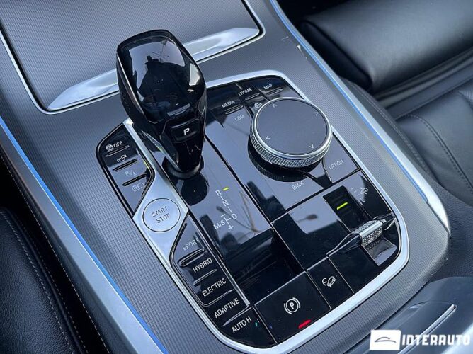 BMW X5 4.5e 48 interauto-car