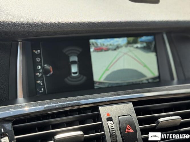 BMW X4 2.0D 42 interauto-car