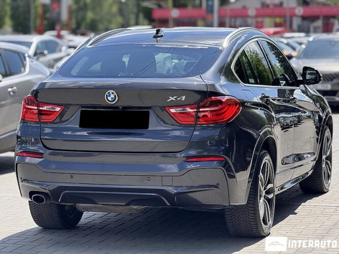 BMW X4 2.0D 31 interauto-car