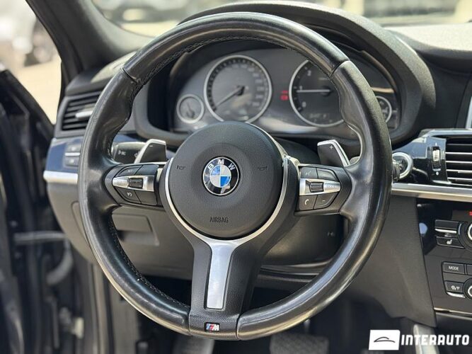BMW X4 2.0D 40 interauto-car