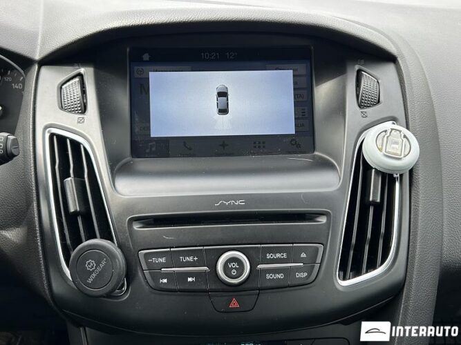 Ford Focus 40 interauto-car