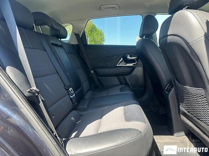 Kia Niro 46 interauto-car