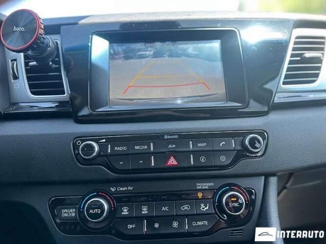 Kia Niro 41 interauto-car