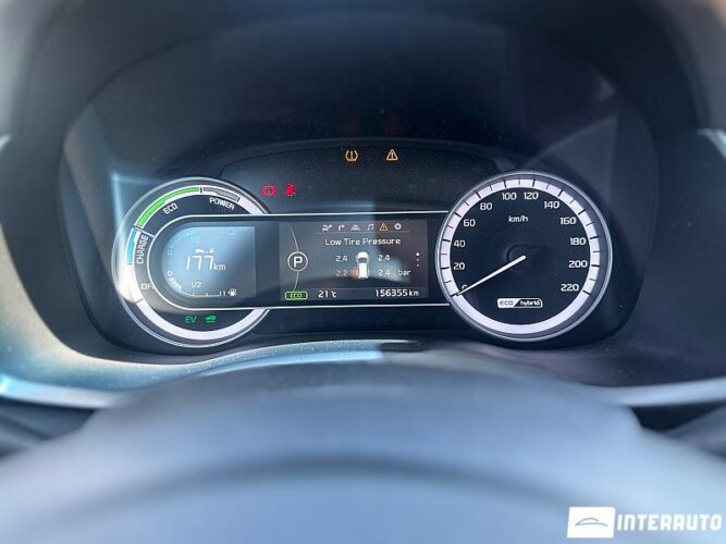 Kia Niro 40 interauto-car