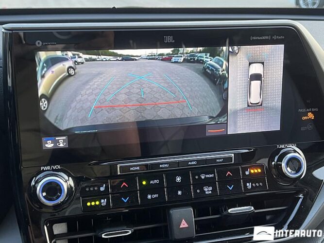 Toyota Highlander 49 interauto-car