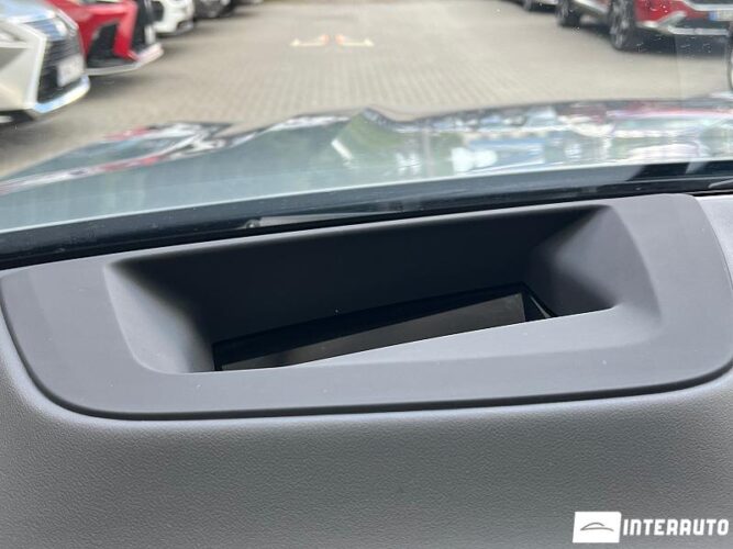 BMW X7 4.0i 46 interauto-car