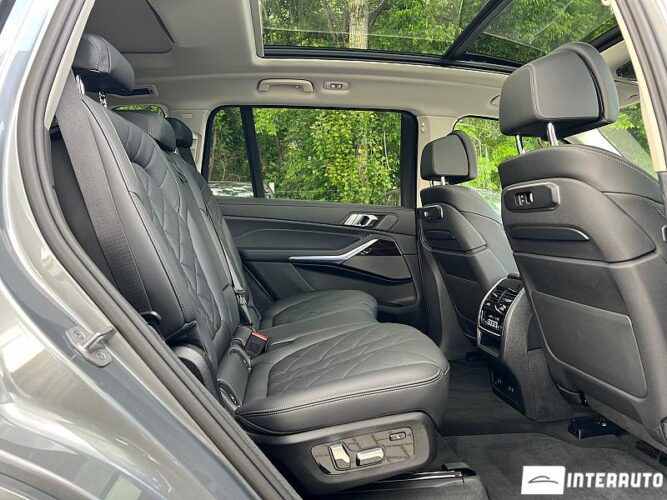 BMW X7 4.0i 53 interauto-car
