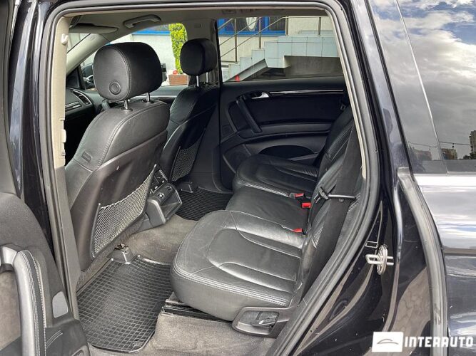 Audi Q7 50 interauto-car