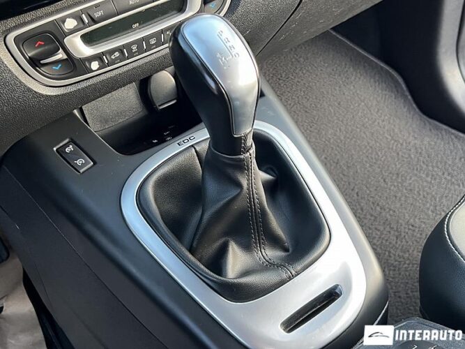 Renault Grand Scenic 44 interauto-car