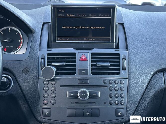 Mercedes C 250 38 interauto-car