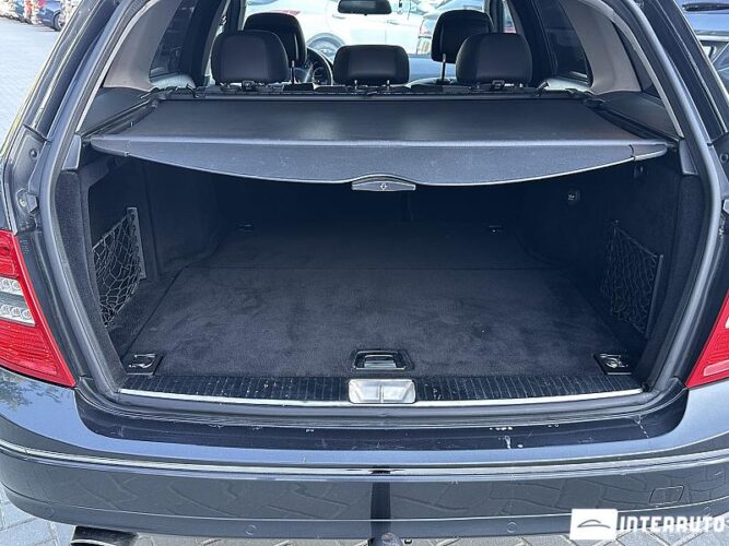 Mercedes C 250 47 interauto-car