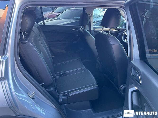 Volkswagen Tiguan 54 interauto-car