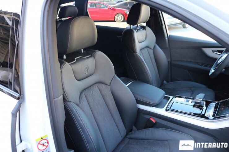 Audi Q7 38 interauto-car