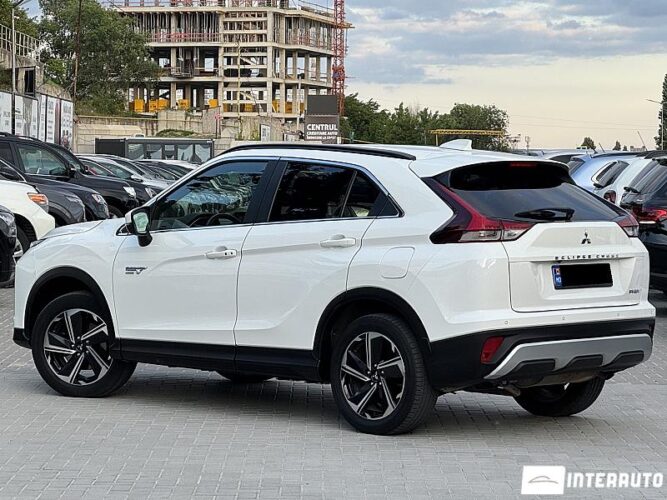 Mitsubishi Eclipse Cross 36 interauto-car