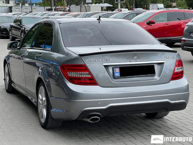 Mercedes C 250 32 interauto-car