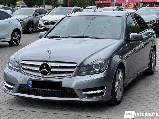 Mercedes C 250 29 interauto-car