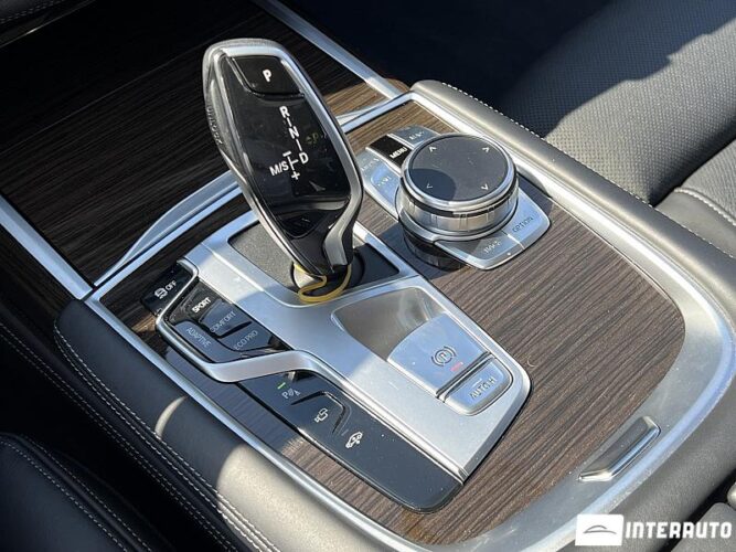 BMW 730 54 interauto-car