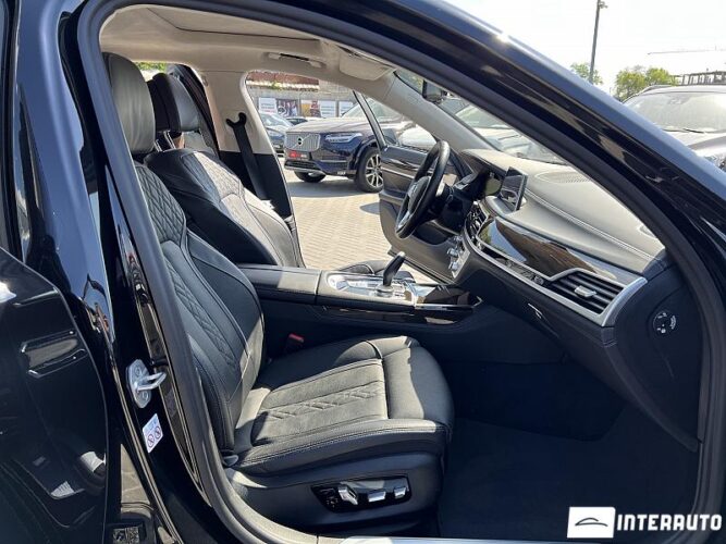 BMW 730 62 interauto-car