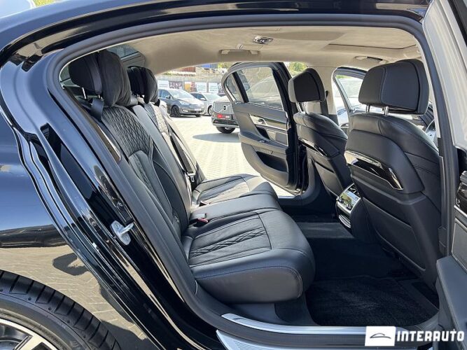 BMW 730 59 interauto-car
