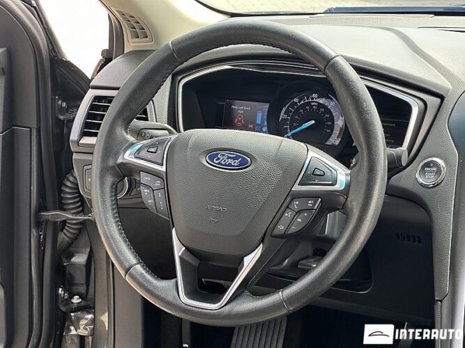 Ford Fusion 40 interauto-car