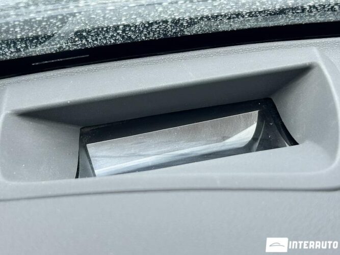 BMW X5 4.0e 48 interauto-car