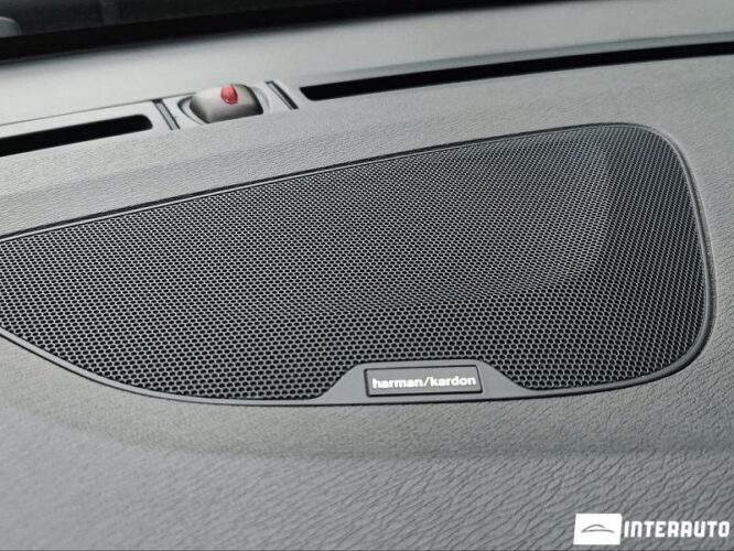 Volvo V 60 44 interauto-car