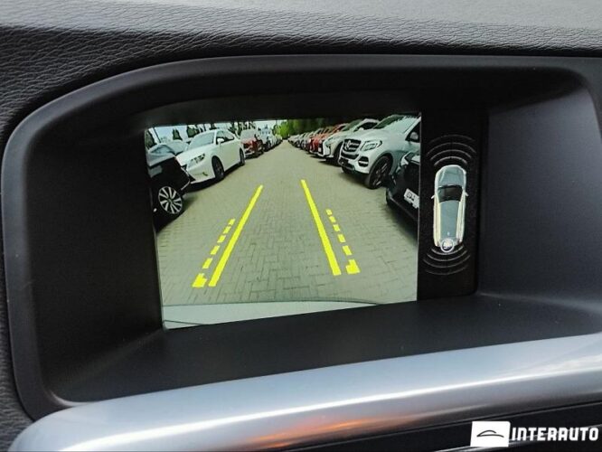 Volvo V 60 39 interauto-car