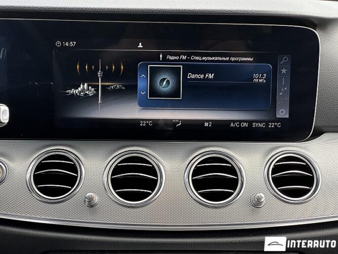 Mercedes E 220 41 interauto-car