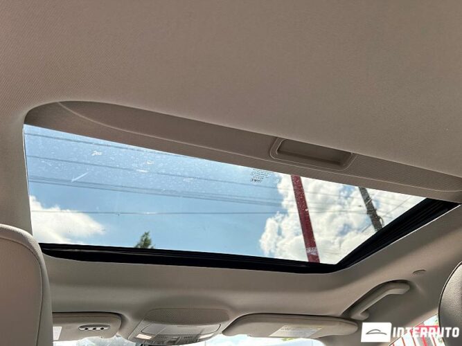 Ford Fusion 44 interauto-car