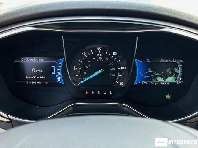 Ford Fusion 39 interauto-car