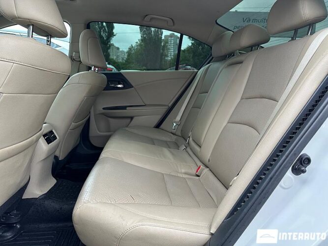 Honda Accord 48 interauto-car