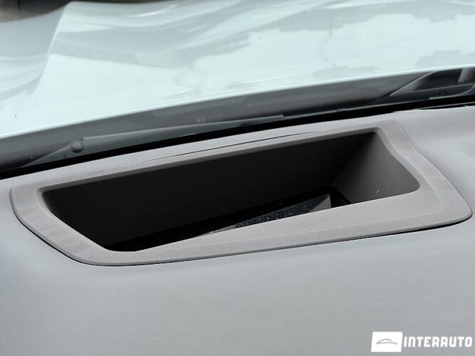 BMW X5 4.0i 42 interauto-car