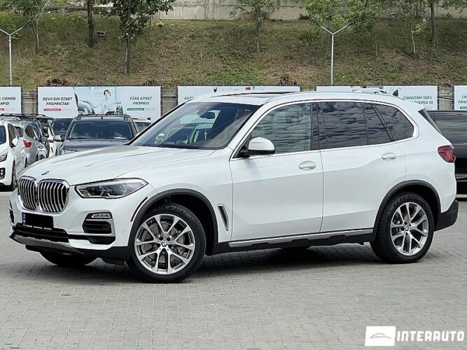BMW X5 4.0i 35 interauto-car
