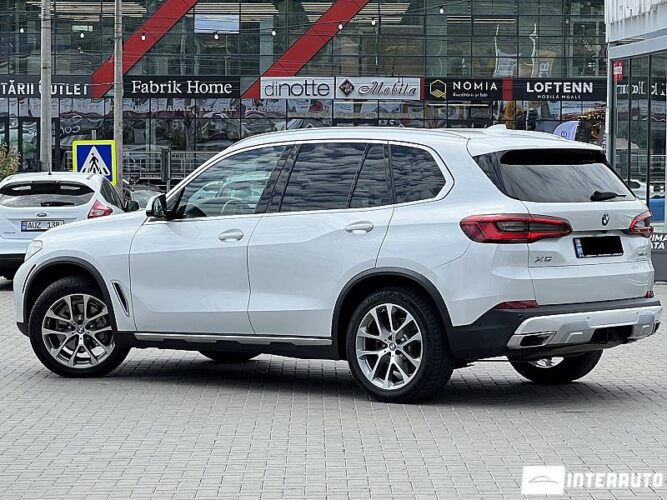 BMW X5 4.0i 37 interauto-car