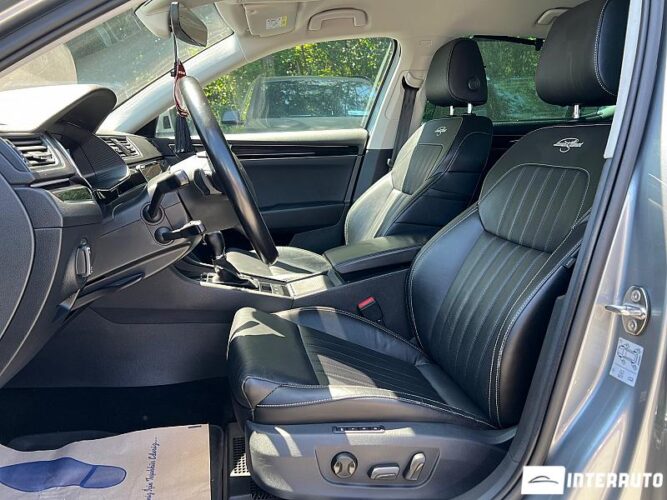 Skoda Superb 41 interauto-car