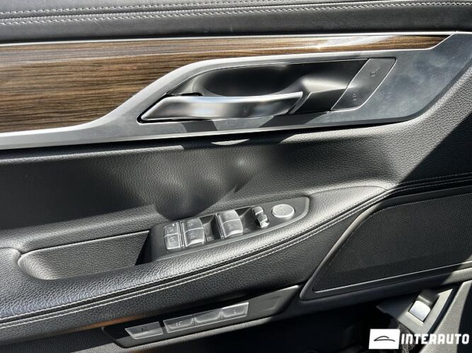 BMW 740e 50 interauto-car