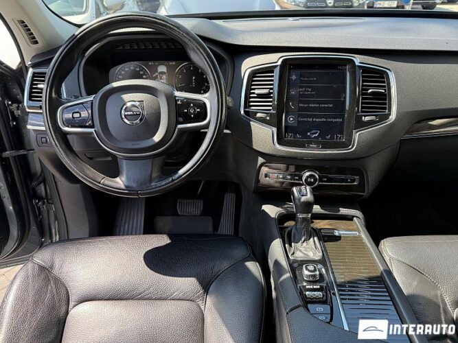 Volvo XC 90 44 interauto-car
