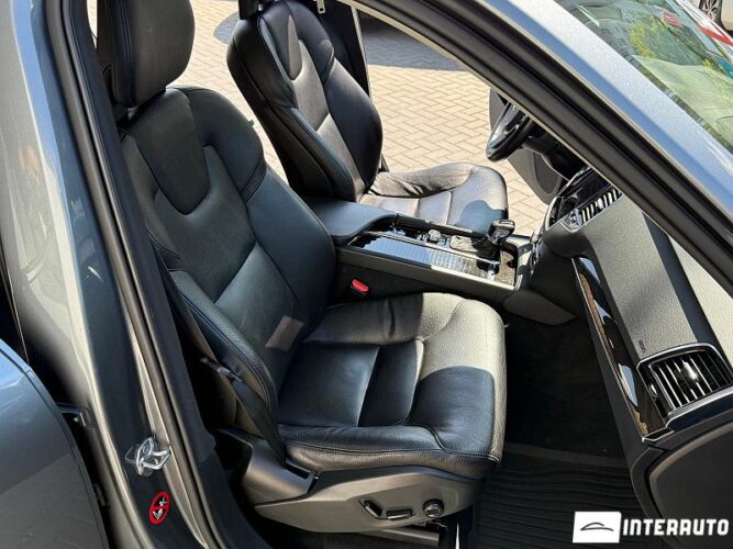 Volvo XC 90 53 interauto-car