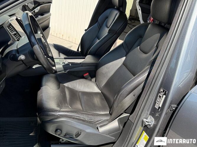 Volvo XC 90 42 interauto-car