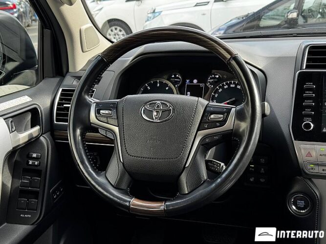 Toyota Land Cruiser Prado 46 interauto-car