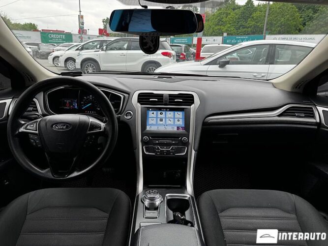 Ford Fusion 40 interauto-car