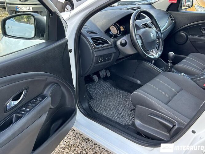 Renault Megane 38 interauto-car