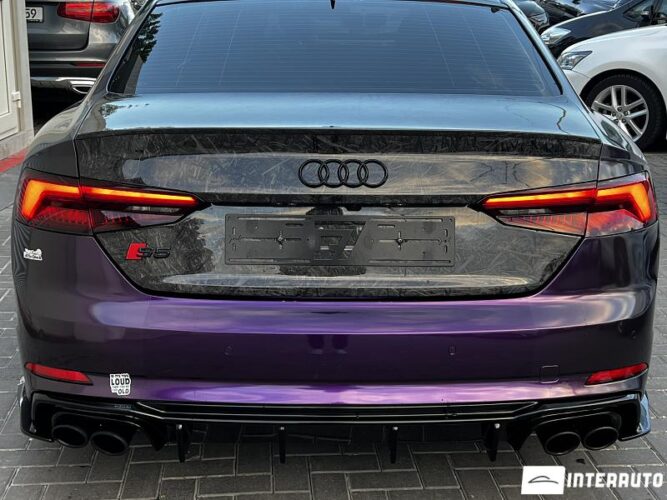 Audi S5 54 interauto-car