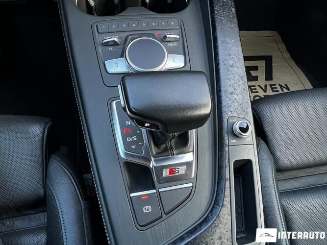 Audi S5 45 interauto-car