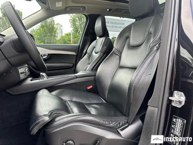 Volvo XC 90 41 interauto-car